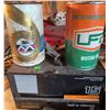 Image 2 : Workshop Lot: MotoMaster Battery Charger, Weller Soldering Gun, Craftsman Sander, Motor Oil
