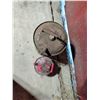 Image 4 : Ribbed Metal Gasoline Cans with Handles