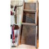 Image 4 : Woodworking Hand Tools and Wooden Box
