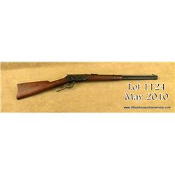 Winchester model 1894 saddle ring carbine in fine  to near excellent original condition, #337350. Th