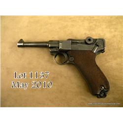 German WWII era Luger by Mauser. 1942 dated. In  very good to near fine condition with original  hol