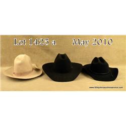 Lot of three Western cowboy hats including a black  Stetson 4X beaver in size 7-1/8 in beautiful  co