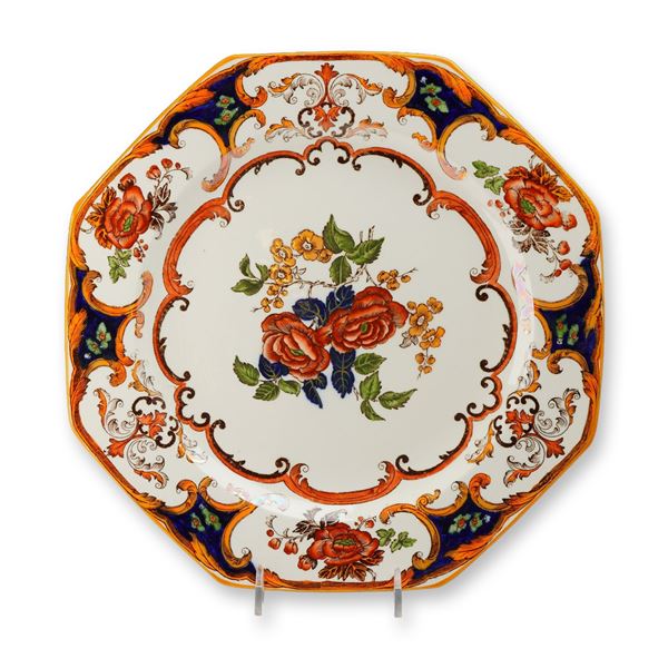 Wedgwood Etruria Camelia Pattern Octagonal Earthenware Plate