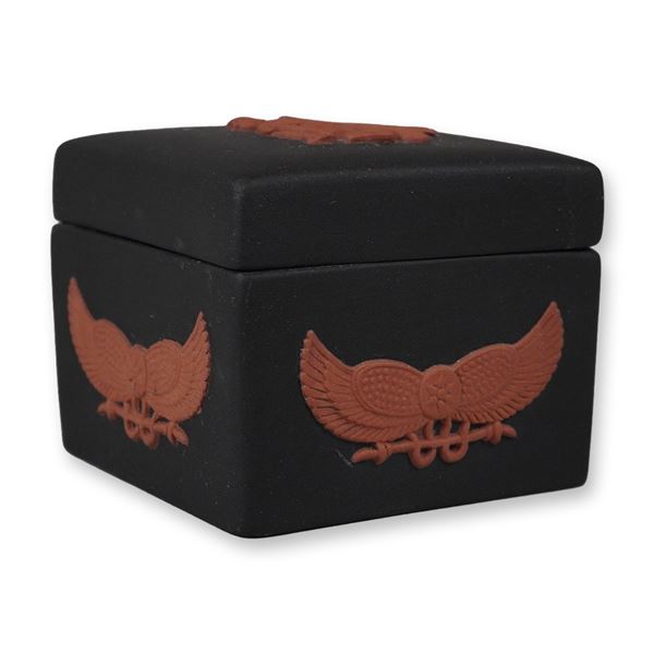 Wedgwood Egyptian Collection Black Jasperware and Terracotta Square Trinket Box