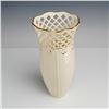 Image 2 : Lenox Porcelain Reticulated Large Vase, Venetian Lace