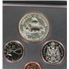 Image 3 : #34 1979 Canada Double Dollar Set Silver Dollar
