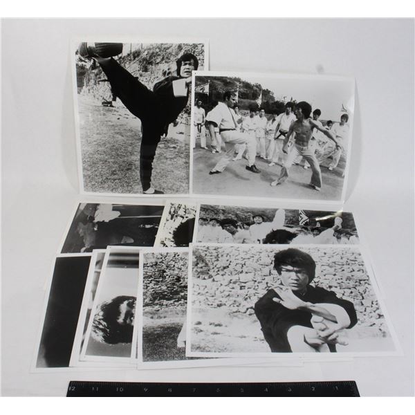 #611 Lot of Large Size B&W Bruce Lee Photgraphs