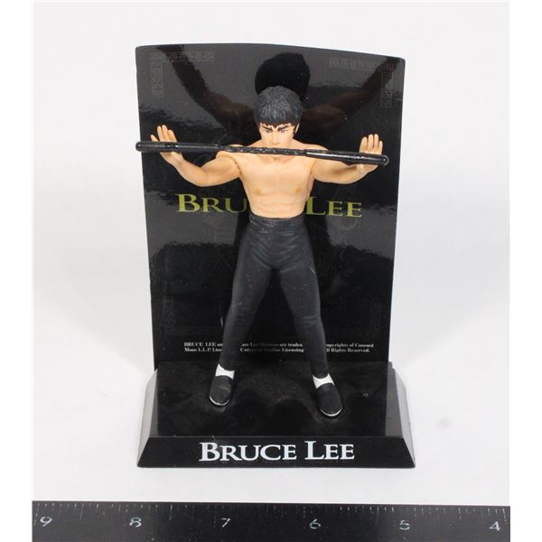 #616 Universal Studios Bruce Lee Figurine