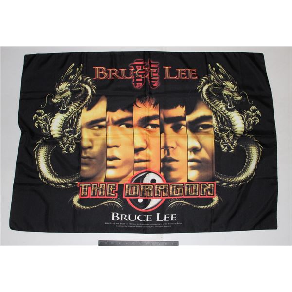 #630 Bruce Lee The Dragon Cloth Banner 42 x 30