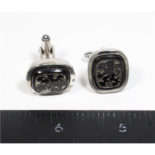 #855 Vintage Jewelry Men's Cufflinks Lion Design