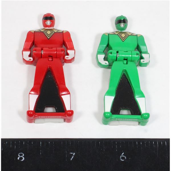 #883  Power Ranger Super Megaforce Key Red/Green