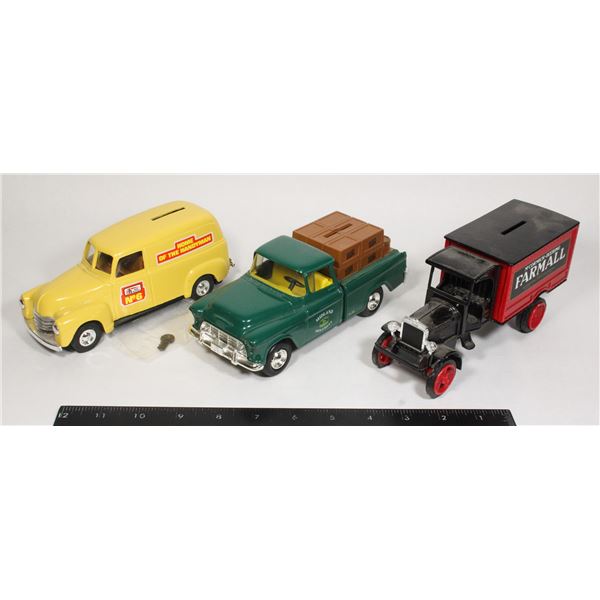 #963 Lot of 3 Diecast Vintage Vehicle Banks 1900s