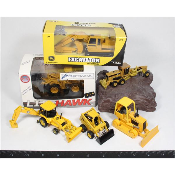 #975 6 Construction Vehicles Boxed John Deere