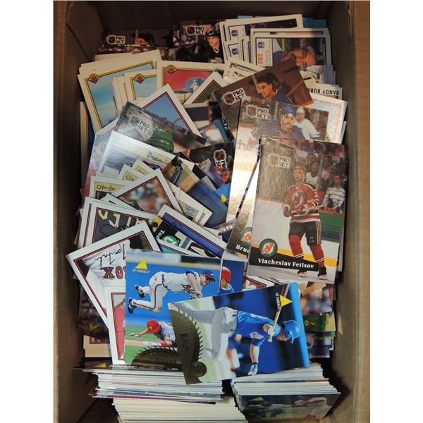 #394A Giant Lot Assorted NHL Hockey Sports Cards
