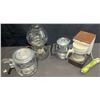 Image 1 : 4 Vintage Coffee Makers: Pyrex, Silex, and Others