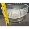 Image 3 : Pressed Glass Dishes And Bowls, 7 Pieces