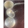 Image 5 : Kitchen Lot: Pyrex Mixing Bowls, Coffee Carafe, Aluminium Cookware, Silver Plate Forks