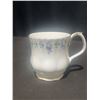 Image 23 : Royal Albert Memory Lane Bone China Dinner and Tea Set, 60 Piece