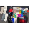 Image 1 : Ladies' Gloves and Scarves