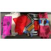 Image 4 : Ladies' Gloves and Scarves