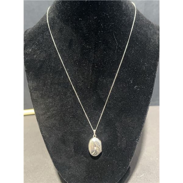 Sterling Silver Oval Locket Necklace, 0.39 Grams