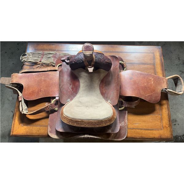 Western Leather Saddle with Tooled Accents