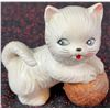 Image 21 : Ceramic and Resin Figurines and Trays