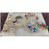 Image 3 : Costume Jewellery Lot With Chains and Earrings