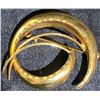 Image 2 : 8K 33% Gold Brooches, 9 Grams Total