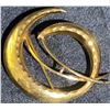 Image 3 : 8K 33% Gold Brooches, 9 Grams Total