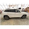 Image 12 : PARKSVILLE - 2019 JEEP CHEROKEE WHITE 170814 KMS - 361317-3