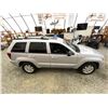 Image 13 : PARKSVILLE - 2010 JEEP GRAND CHEROKEE GREY 162535 MILES - 100929-2