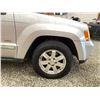 Image 25 : PARKSVILLE - 2010 JEEP GRAND CHEROKEE GREY 162535 MILES - 100929-2