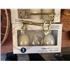Image 7 : Assorted Home Décor & Household Accessories Lot