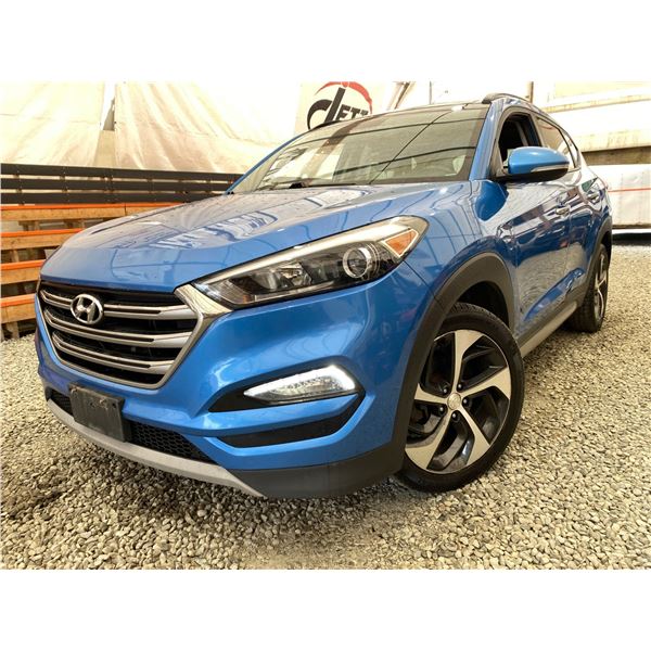 PARKSVILLE - 2017 HYUNDAI TUCSON BLUE 176625 KMS - 266484-2
