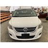 Image 6 : PARKSVILLE - 2009 VOLKSWAGEN ROUTAN WHITE 228826 KMS - 579354-2