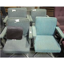 Lot Of 4 Green Cloth Chairs
