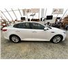 Image 11 : PARKSVILLE - 2017 KIA OPTIMA WHITE 178746 KMS - 154233-2