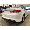 Image 14 : PARKSVILLE - 2017 KIA OPTIMA WHITE 178746 KMS - 154233-2