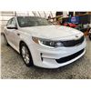 Image 8 : PARKSVILLE - 2017 KIA OPTIMA WHITE 178746 KMS - 154233-2