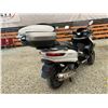 Image 5 : PARKSVILLE - 2016 PIAGGIO MP3 SILVER 13386 KMS - 000550