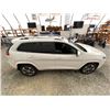 Image 14 : PARKSVILLE - 2019 JEEP CHEROKEE WHITE 170814 KMS - 361317-3