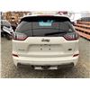 Image 19 : PARKSVILLE - 2019 JEEP CHEROKEE WHITE 170814 KMS - 361317-3