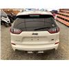 Image 20 : PARKSVILLE - 2019 JEEP CHEROKEE WHITE 170814 KMS - 361317-3