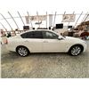 Image 11 : PARKSVILLE - 2006 INFINITI M35 WHITE 214613 KMS - 252237-2
