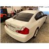 Image 16 : PARKSVILLE - 2006 INFINITI M35 WHITE 214613 KMS - 252237-2
