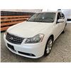 Image 3 : PARKSVILLE - 2006 INFINITI M35 WHITE 214613 KMS - 252237-2