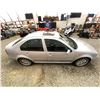 Image 13 : PARKSVILLE - 2004 VOLKSWAGEN JETTA GREY 272653 KMS - 014408-2