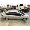 Image 13 : PARKSVILLE - 2016 KIA FORTE GRAY 250545 KMS - 448422-2