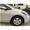 Image 25 : PARKSVILLE - 2016 KIA FORTE GRAY 250545 KMS - 448422-2